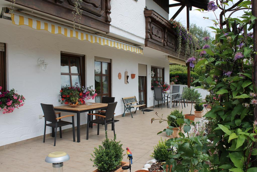 Ferienwohnungen Kasparbauer 雷根 外观 照片